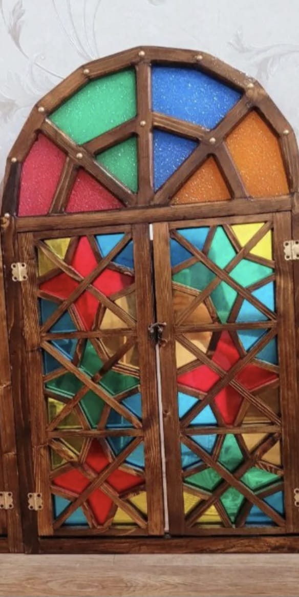 پنجره گره چین